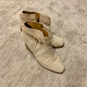Used Alberto Fermani Booties Leather